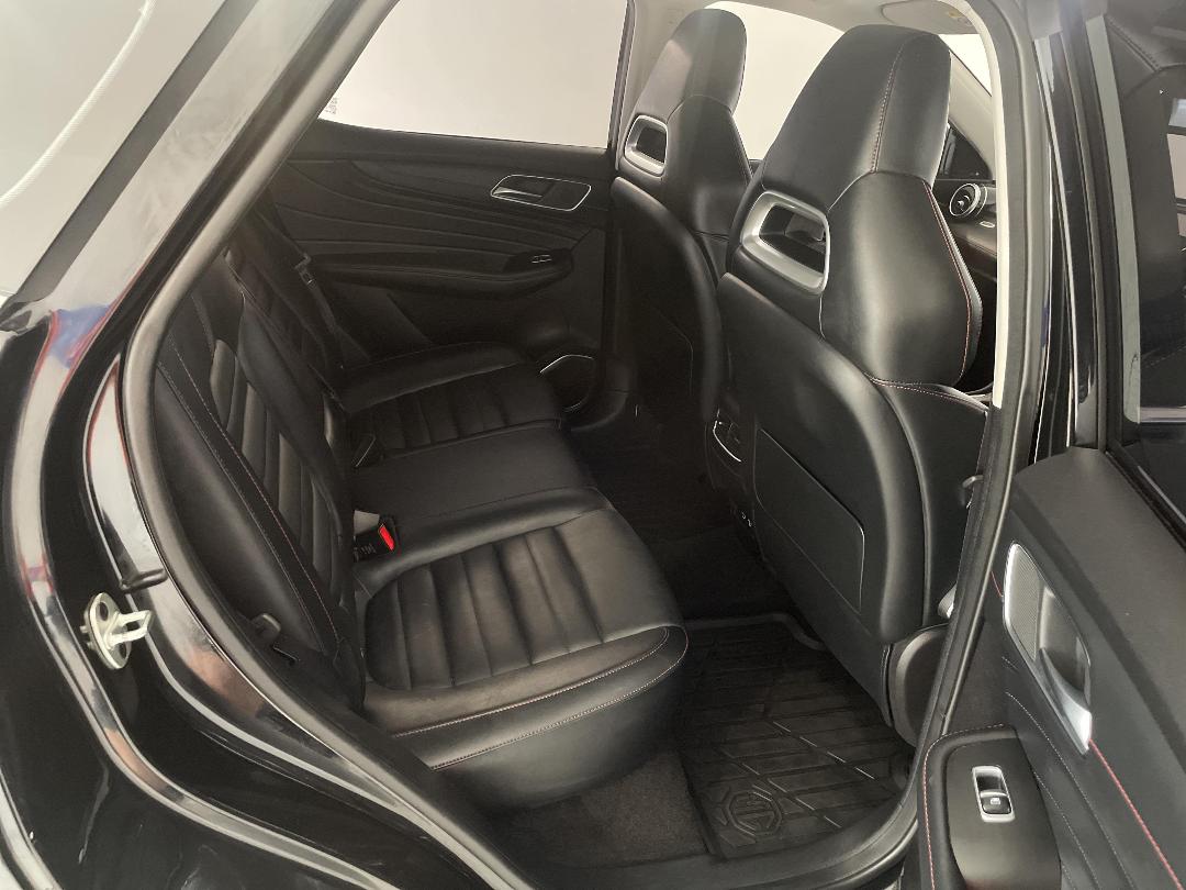 Photo '20' of MG HS Photo '20' of MG HS