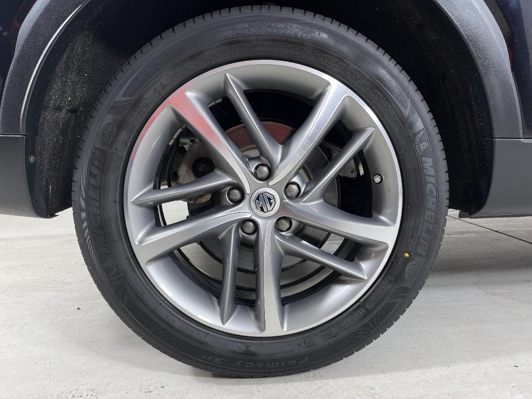 Photo '12' of MG HS Photo '12' of MG HS