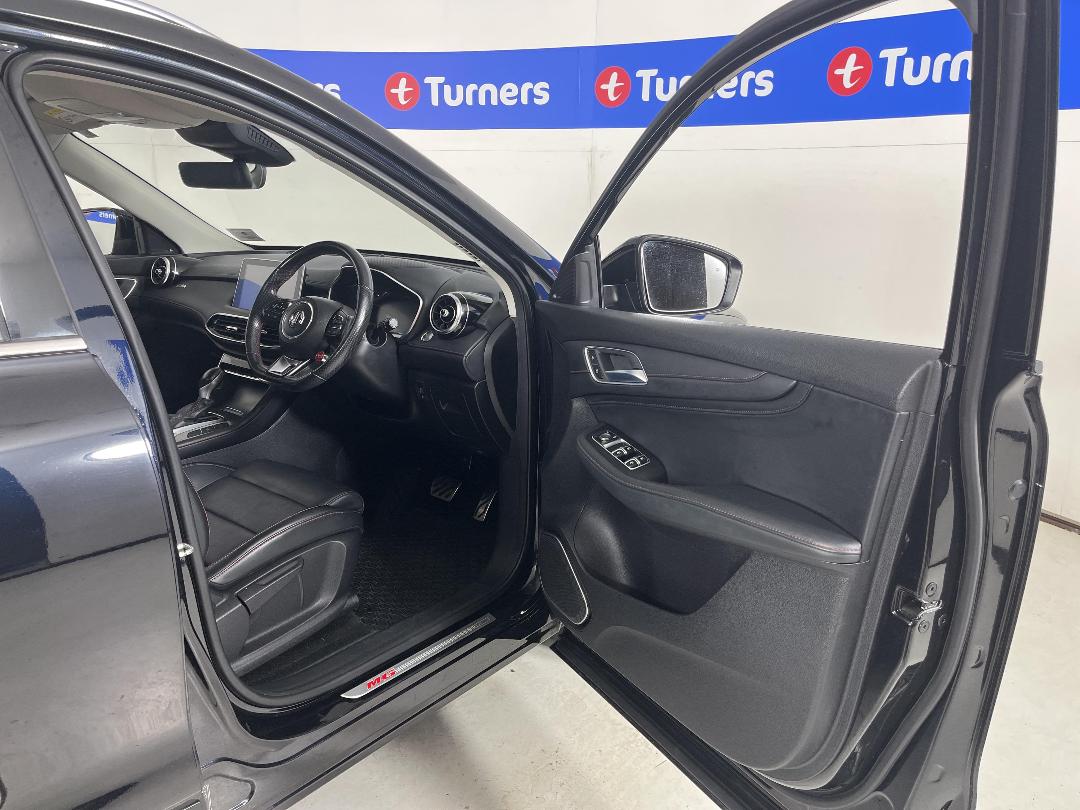 Photo '15' of MG HS Photo '15' of MG HS