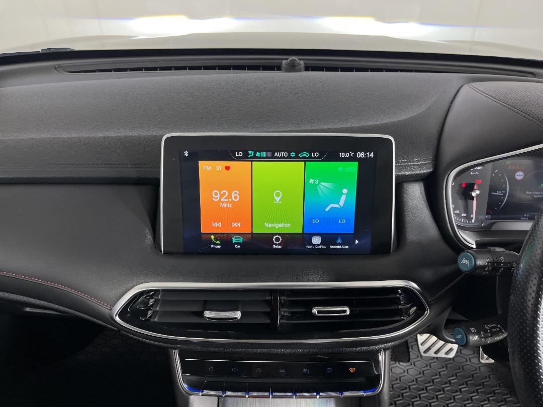 Photo '18' of MG HS Photo '18' of MG HS