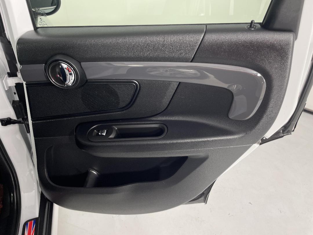 Photo '19' of Mini Countryman Photo '19' of Mini Countryman