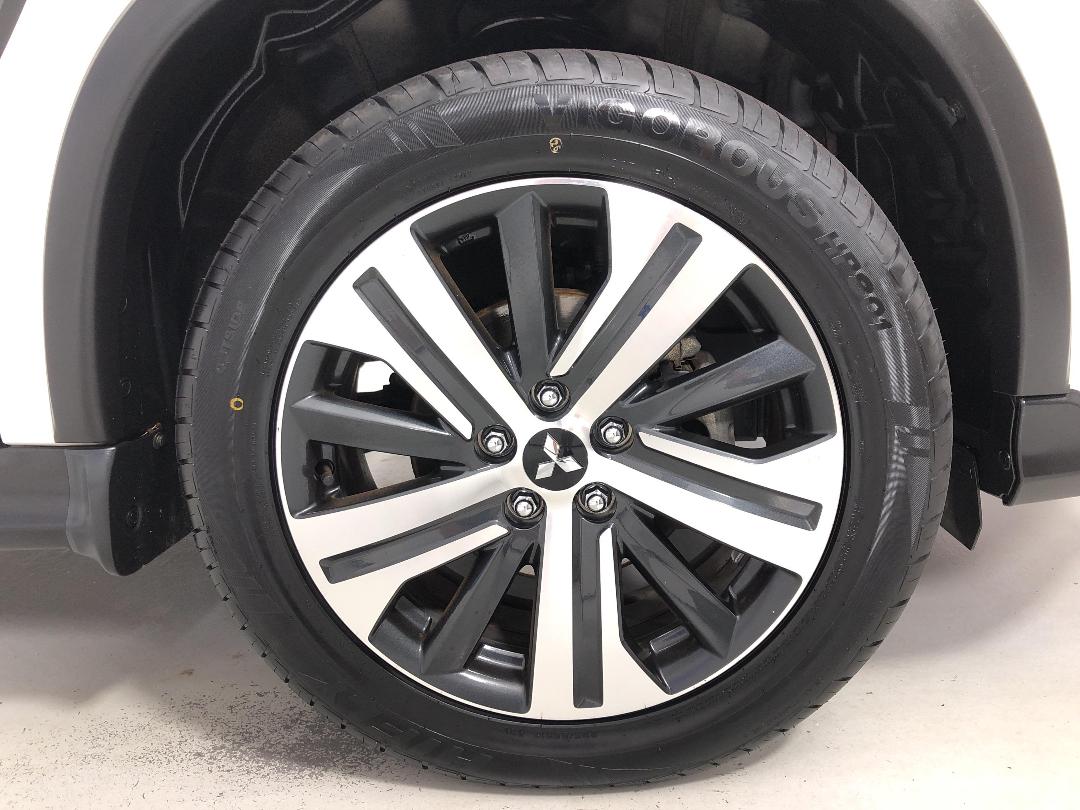 Photo '9' of Mitsubishi ASX