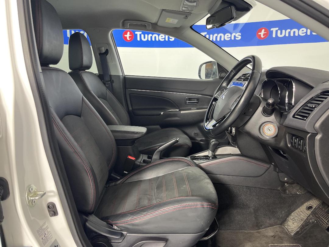 Photo '16' of Mitsubishi ASX