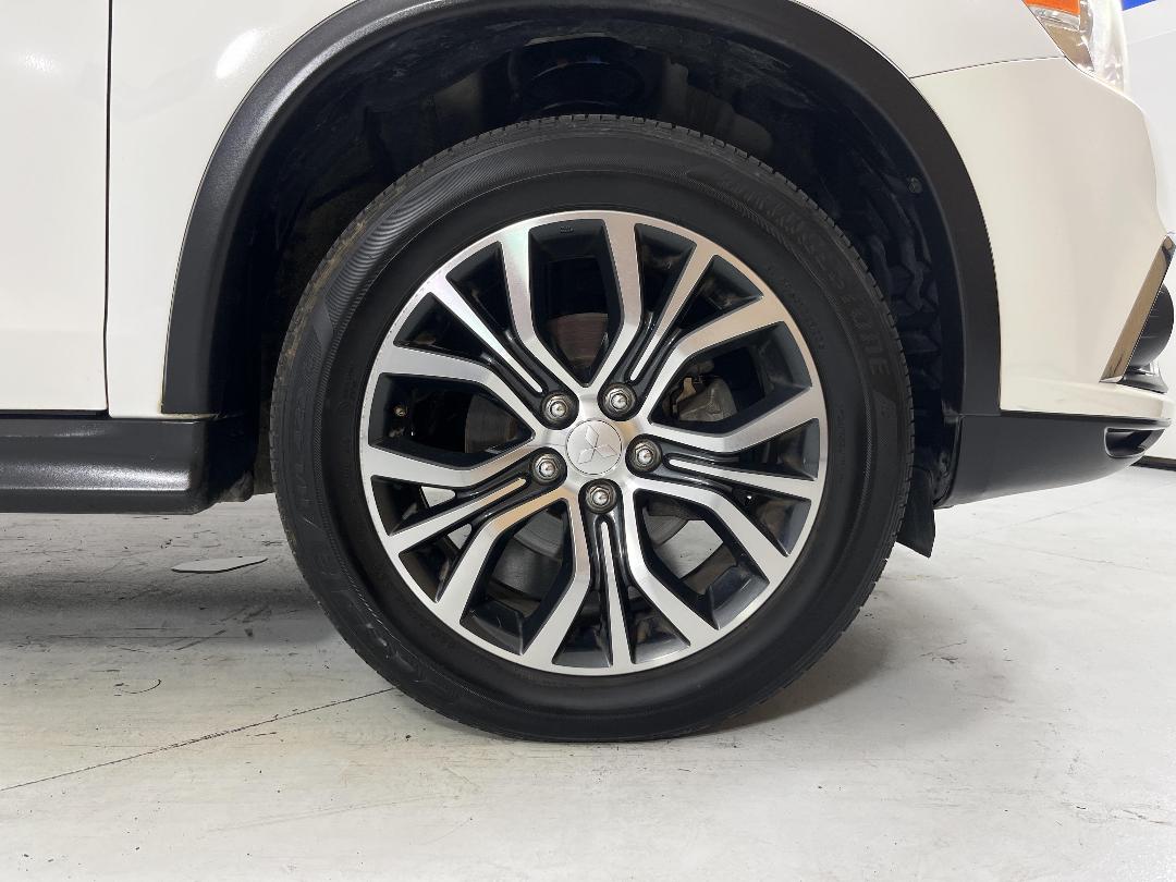 Photo '9' of Mitsubishi ASX