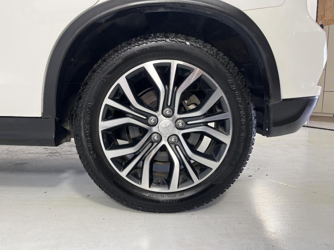 Photo '11' of Mitsubishi ASX