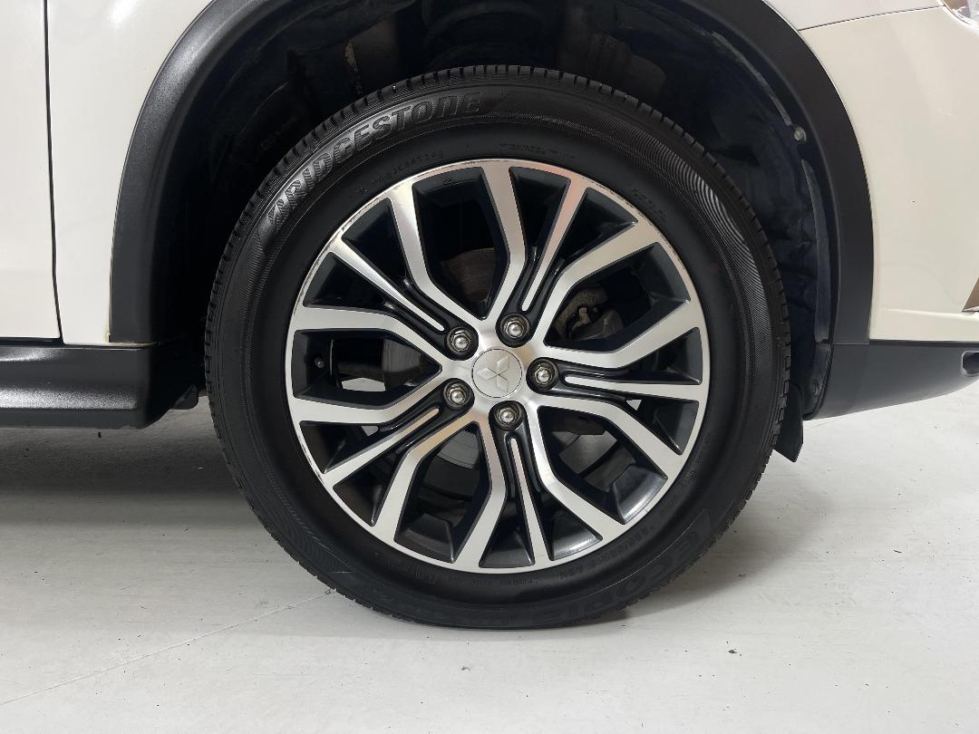 Photo '9' of Mitsubishi ASX