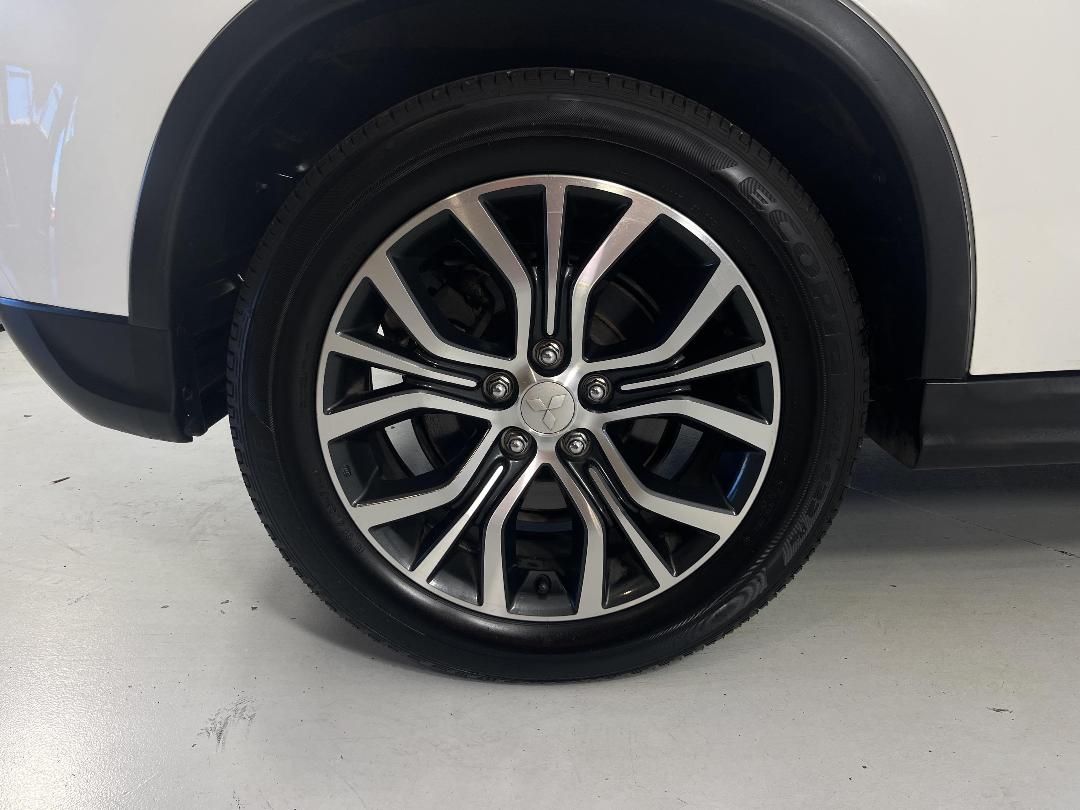 Photo '12' of Mitsubishi ASX