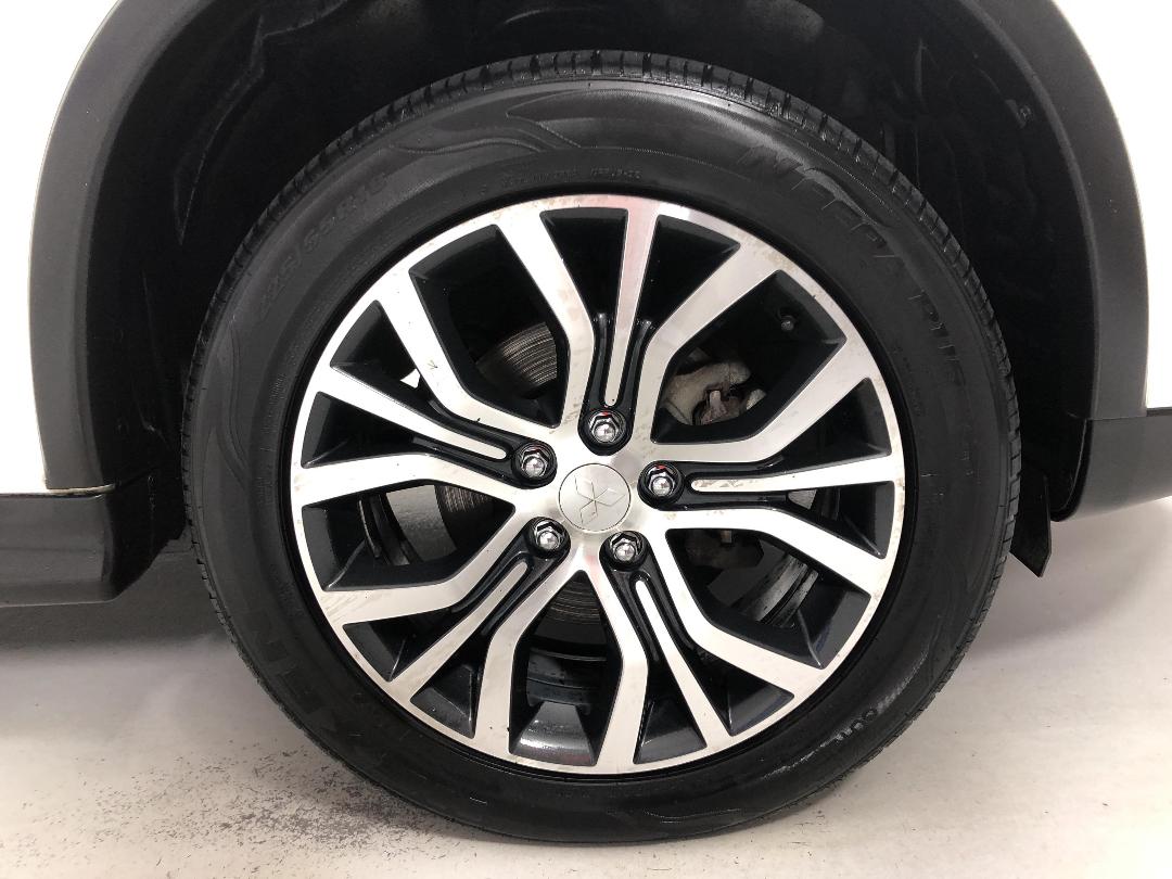 Photo '9' of Mitsubishi ASX