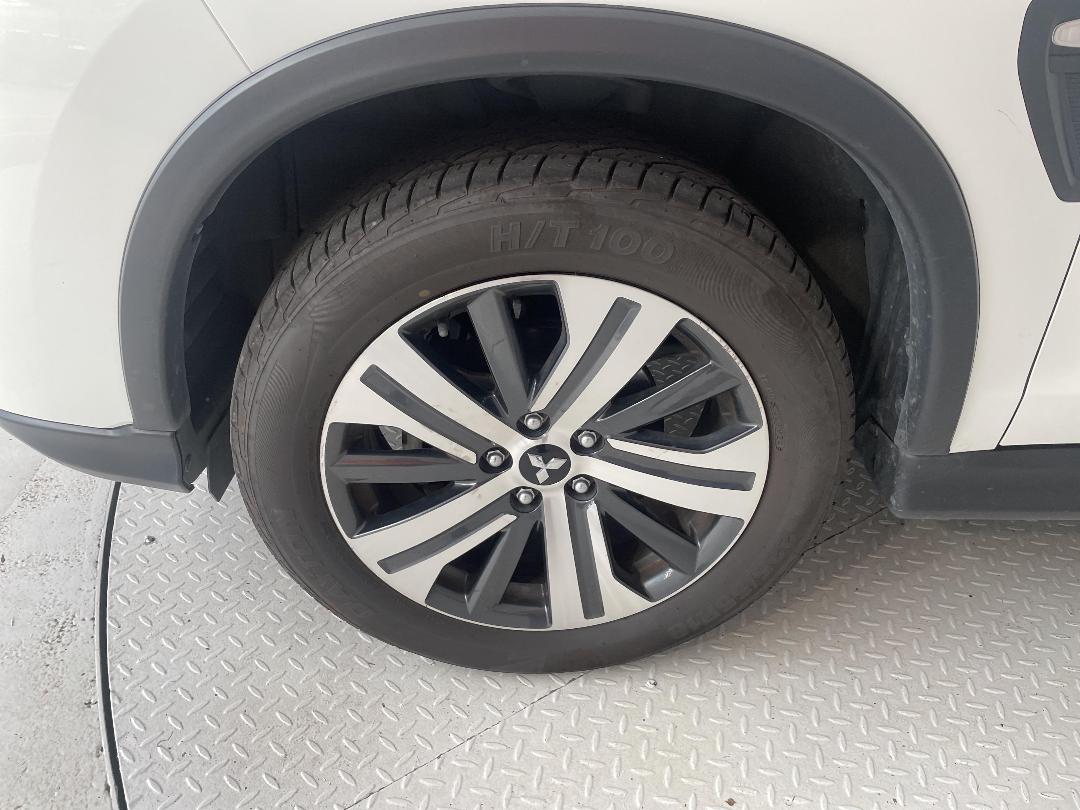 Photo '10' of Mitsubishi ASX