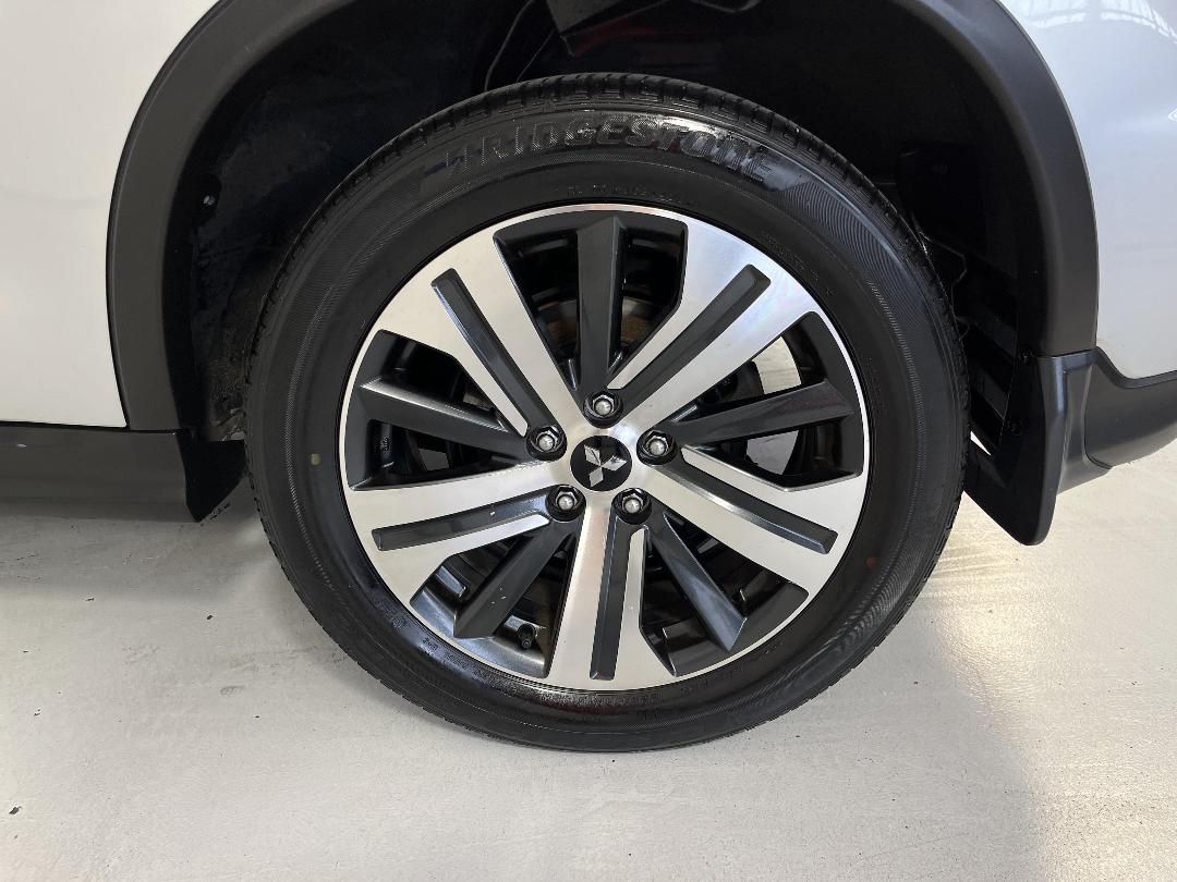 Photo '11' of Mitsubishi ASX