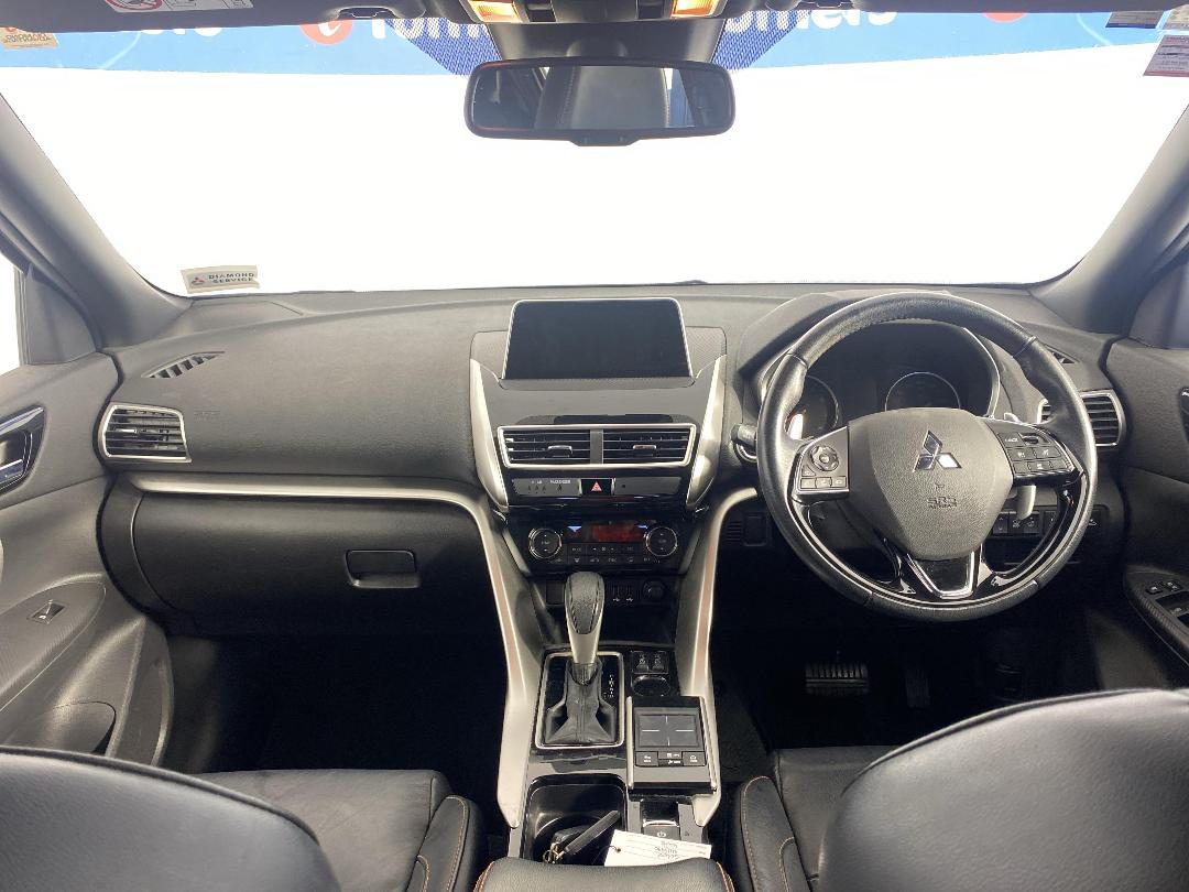 Photo '17' of Mitsubishi Eclipse Cross Photo '17' of Mitsubishi Eclipse Cross