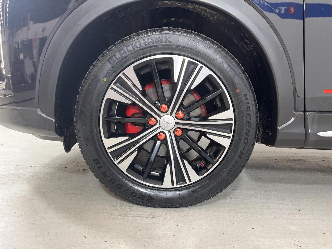 Photo '10' of Mitsubishi Eclipse Cross Photo '10' of Mitsubishi Eclipse Cross