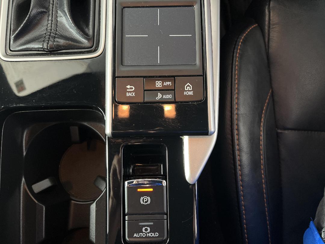 Photo '33' of Mitsubishi Eclipse Cross Photo '33' of Mitsubishi Eclipse Cross