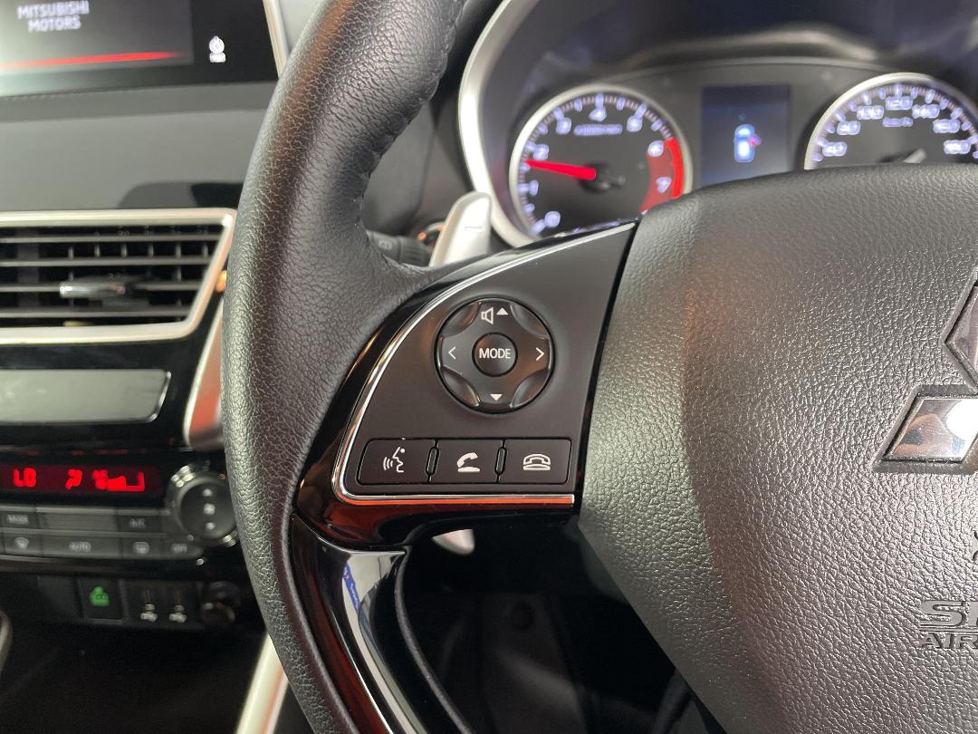 Photo '28' of Mitsubishi Eclipse Cross Photo '28' of Mitsubishi Eclipse Cross