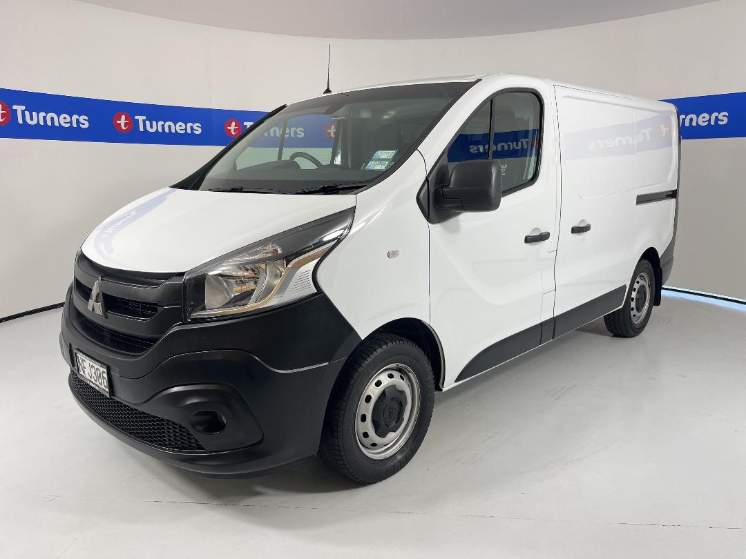 Photo '4' of Mitsubishi Express