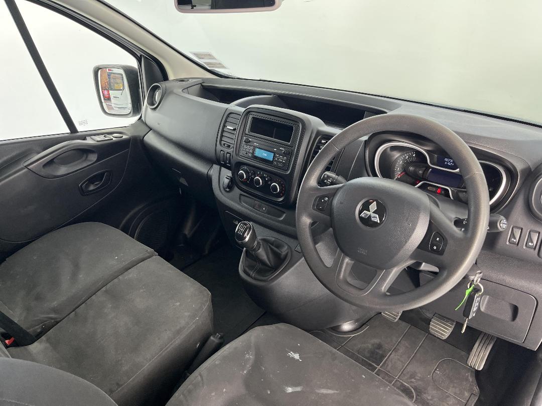 Photo '16' of Mitsubishi Express