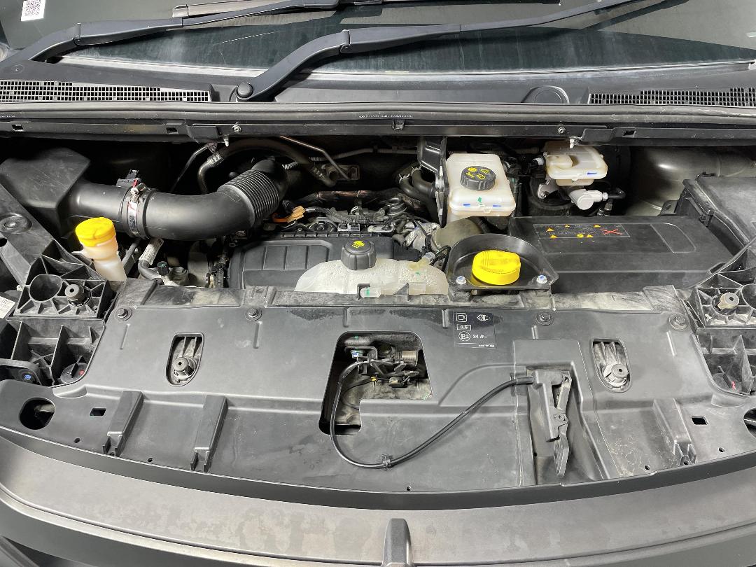 Photo '13' of Mitsubishi Express