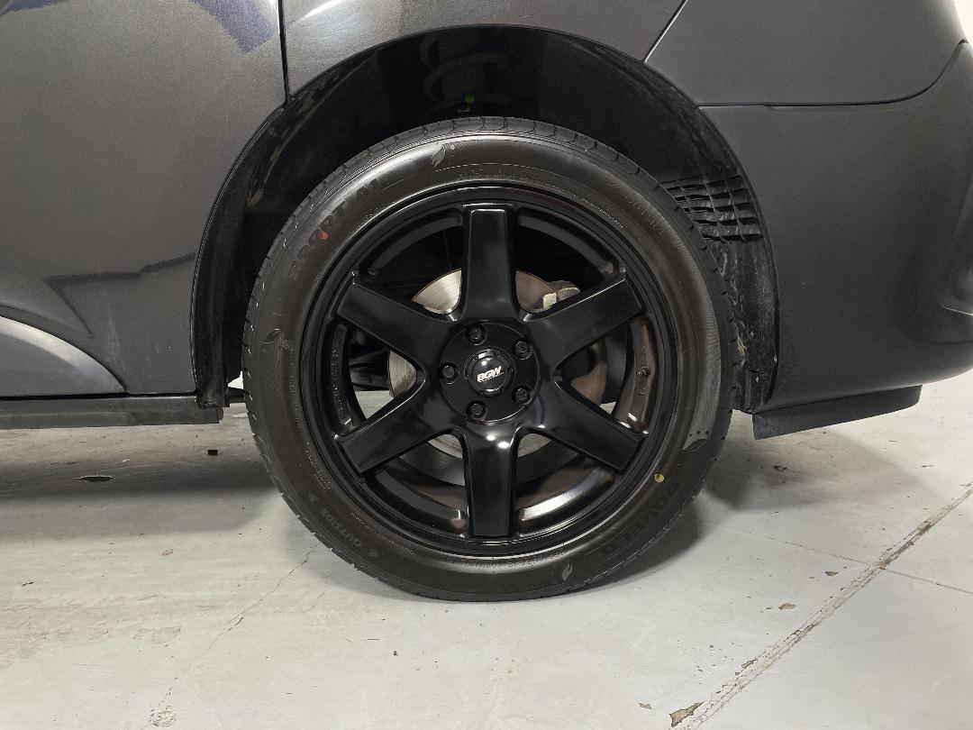 Photo '9' of Mitsubishi Express