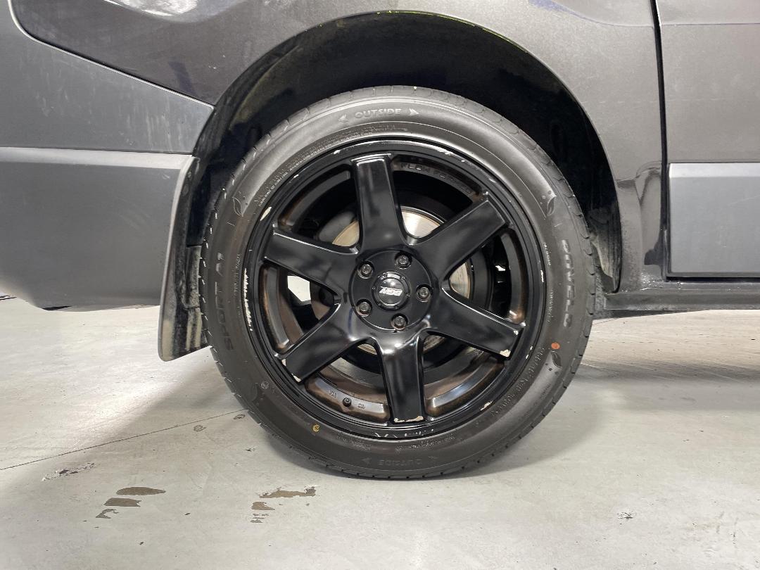 Photo '12' of Mitsubishi Express