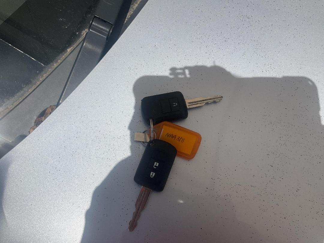 Photo '7' of Mitsubishi Mirage XLS Photo '7' of Mitsubishi Mirage XLS