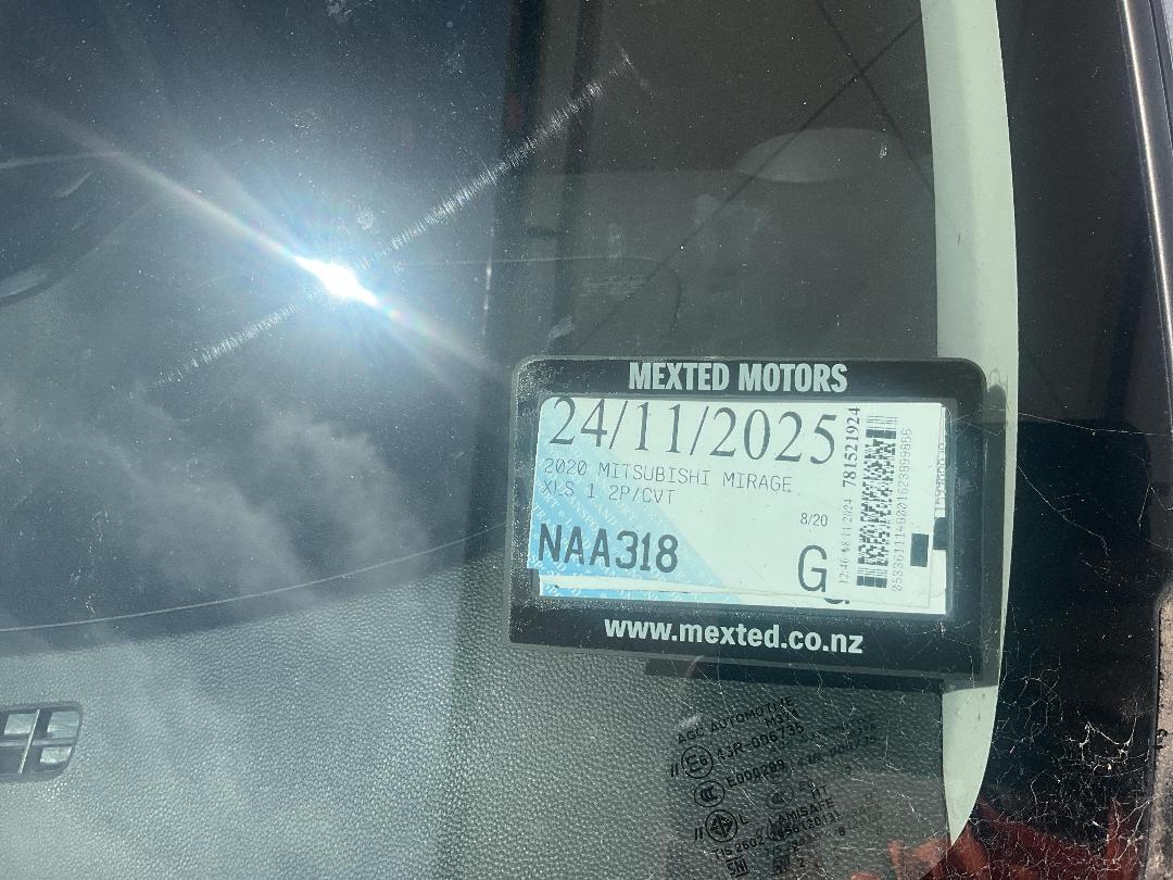 Photo '14' of Mitsubishi Mirage XLS Photo '14' of Mitsubishi Mirage XLS