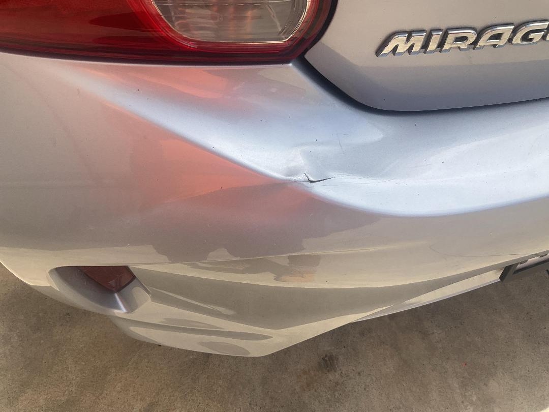 Photo '21' of Mitsubishi Mirage XLS Photo '21' of Mitsubishi Mirage XLS