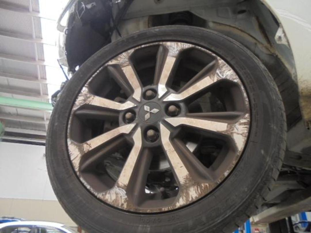 Photo '13' of Mitsubishi Mirage XLS Photo '13' of Mitsubishi Mirage XLS