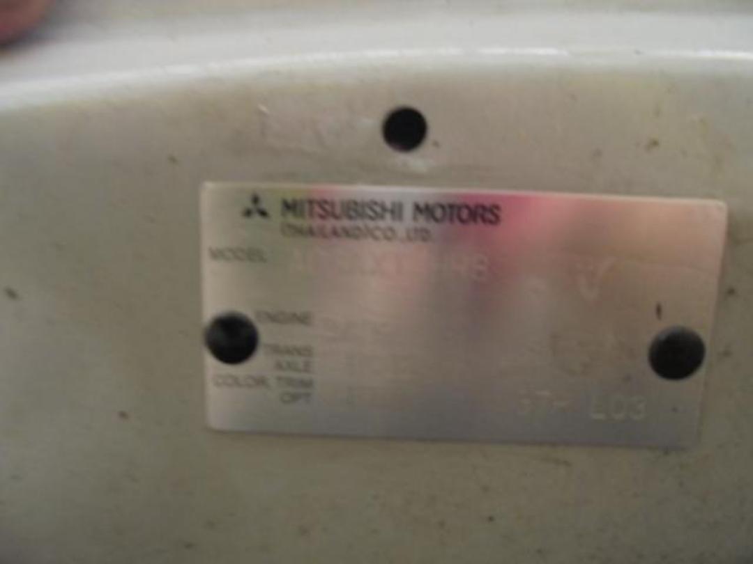 Photo '22' of Mitsubishi Mirage XLS Photo '22' of Mitsubishi Mirage XLS