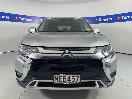 Thumbnail '2' of Mitsubishi Outlander
