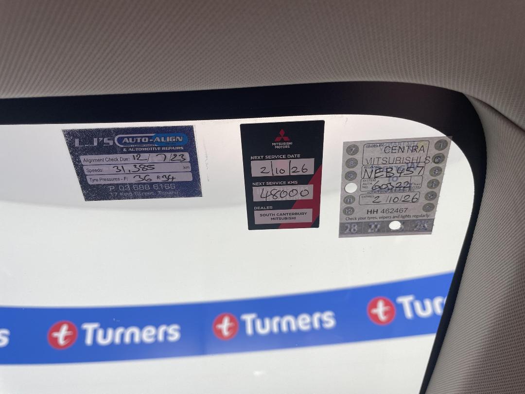 Photo '23' of Mitsubishi Outlander Photo '23' of Mitsubishi Outlander