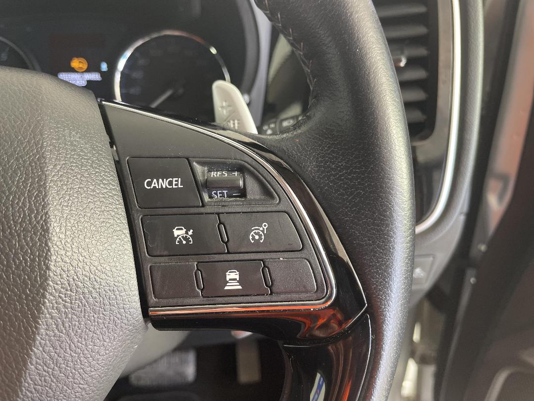 Photo '25' of Mitsubishi Outlander Photo '25' of Mitsubishi Outlander