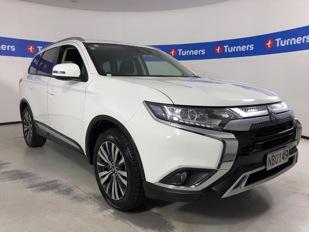 Used Mitsubishi Outlander XLS 2020 Avalon Drive at Turners Cars