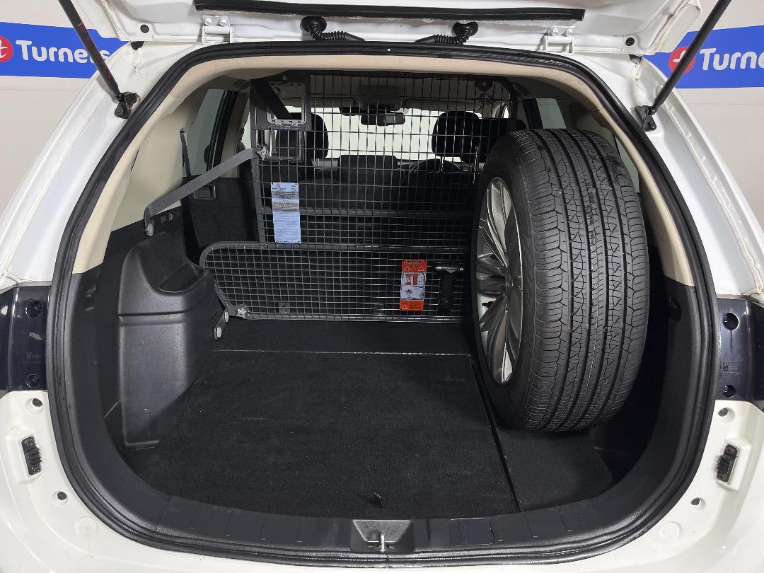 Photo '14' of Mitsubishi Outlander