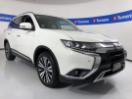 Thumbnail '1' of Mitsubishi Outlander