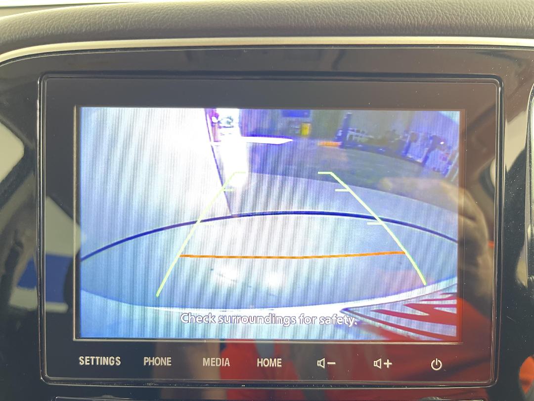 Photo '32' of Mitsubishi Outlander