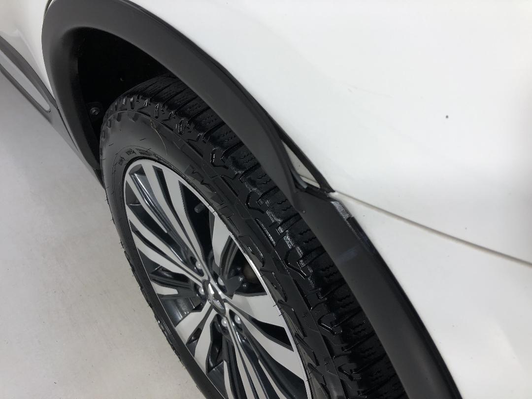 Photo '27' of Mitsubishi Outlander Photo '27' of Mitsubishi Outlander