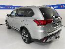 Thumbnail '5' of Mitsubishi Outlander