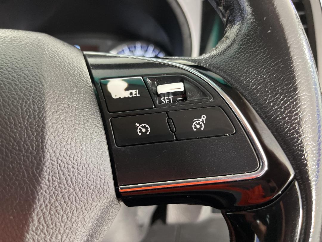 Photo '26' of Mitsubishi Outlander