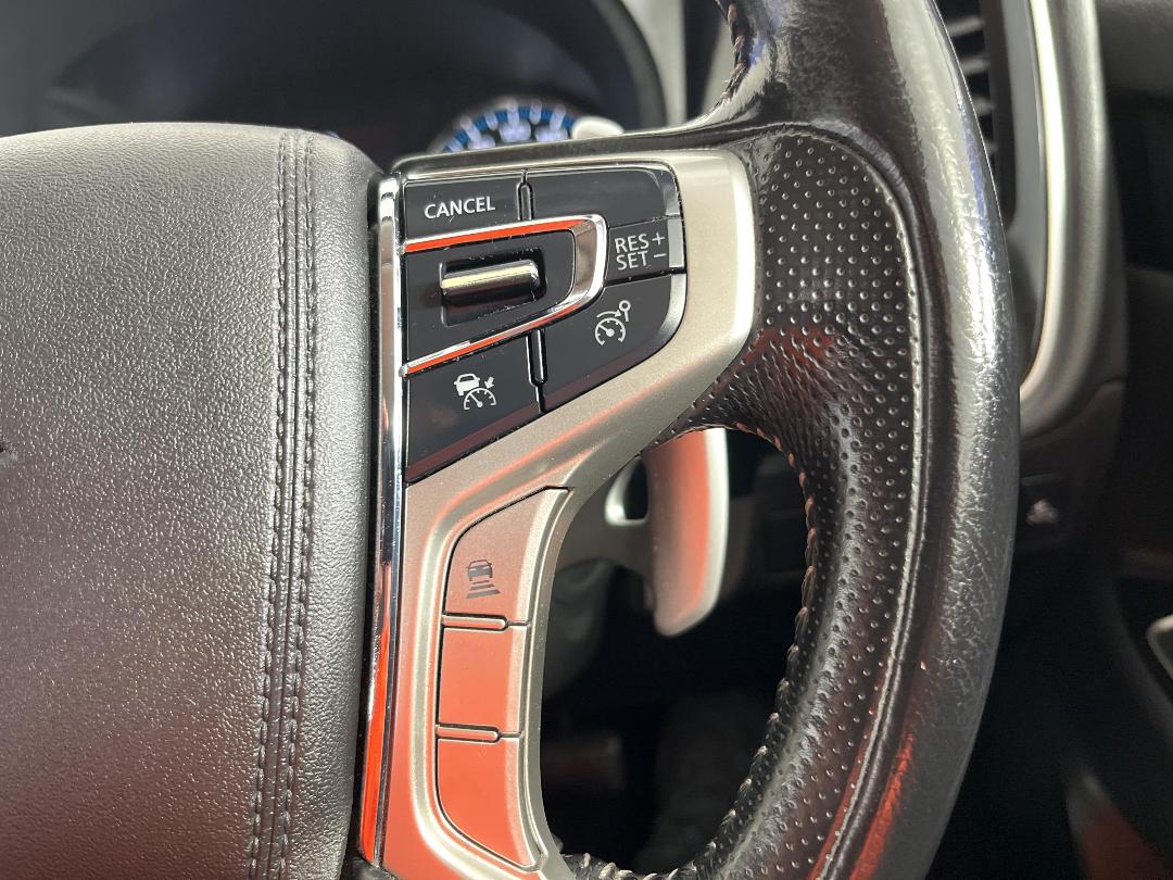 Photo '26' of Mitsubishi Outlander