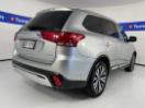 Thumbnail '7' of Mitsubishi Outlander