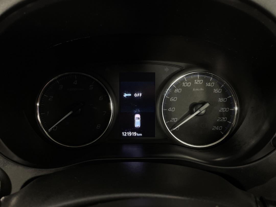 Photo '21' of Mitsubishi Outlander