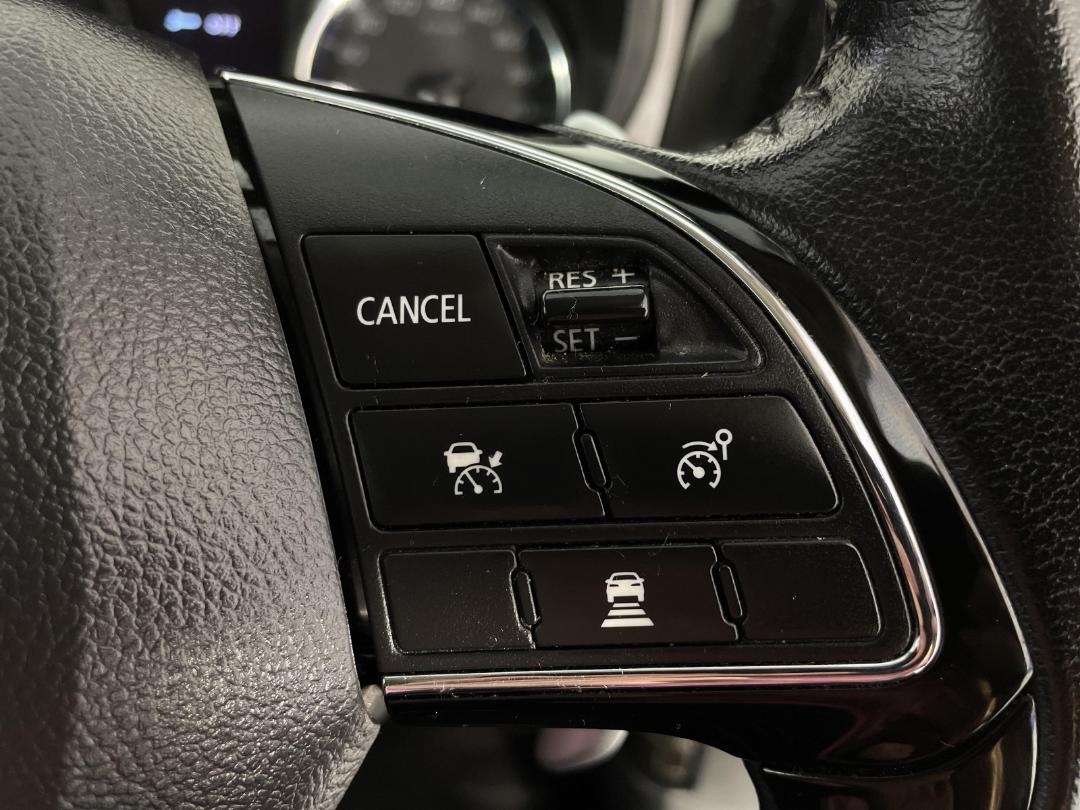 Photo '26' of Mitsubishi Outlander