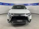 Thumbnail '2' of Mitsubishi Outlander