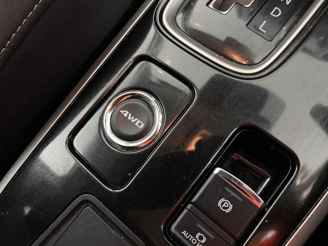 Photo '27' of Mitsubishi Outlander