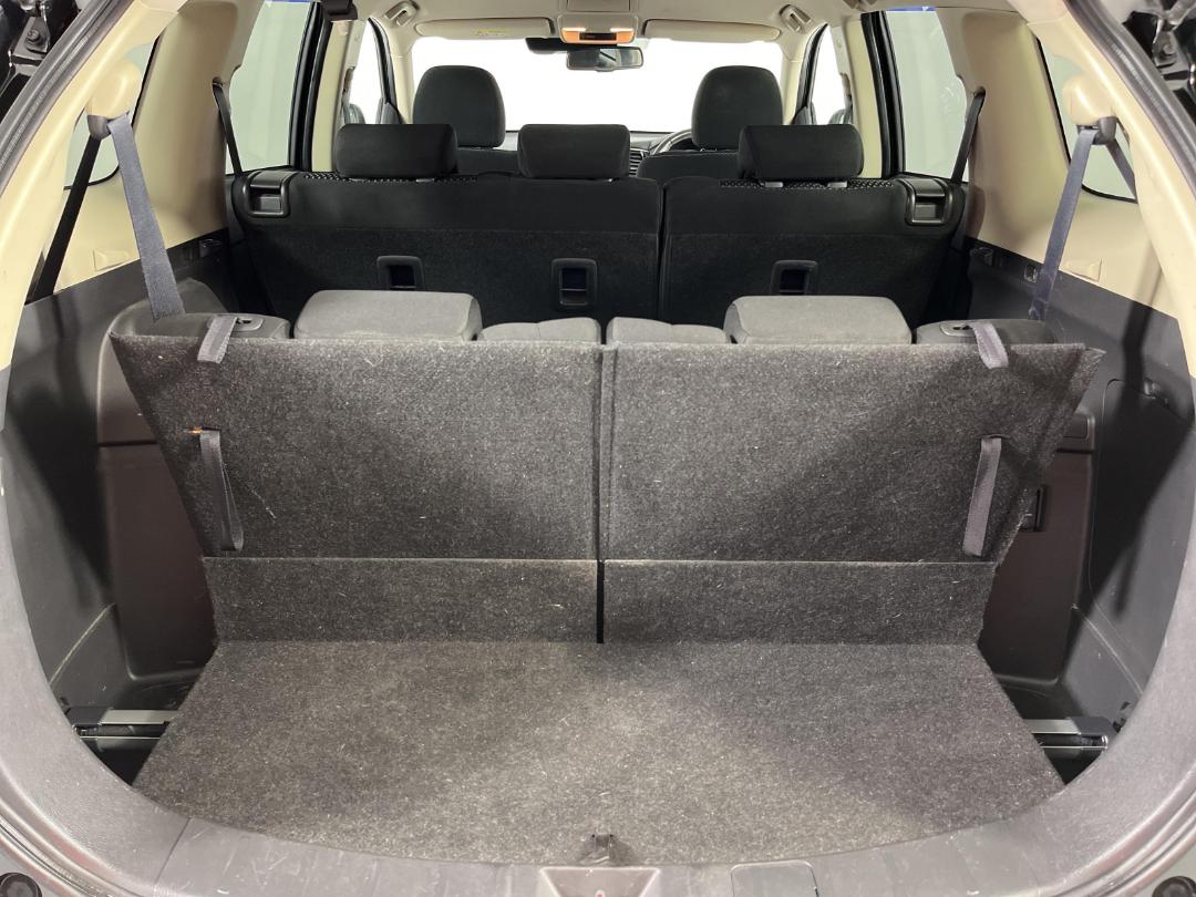 Photo '31' of Mitsubishi Outlander