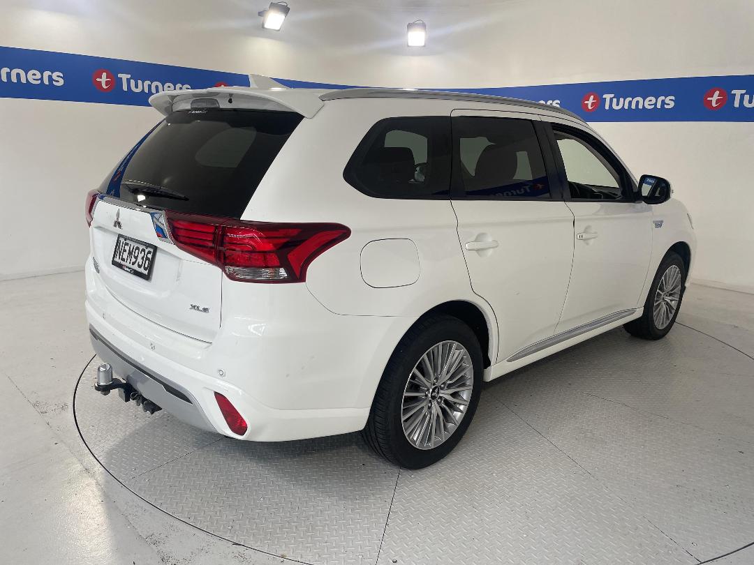 Photo '7' of Mitsubishi Outlander Photo '7' of Mitsubishi Outlander