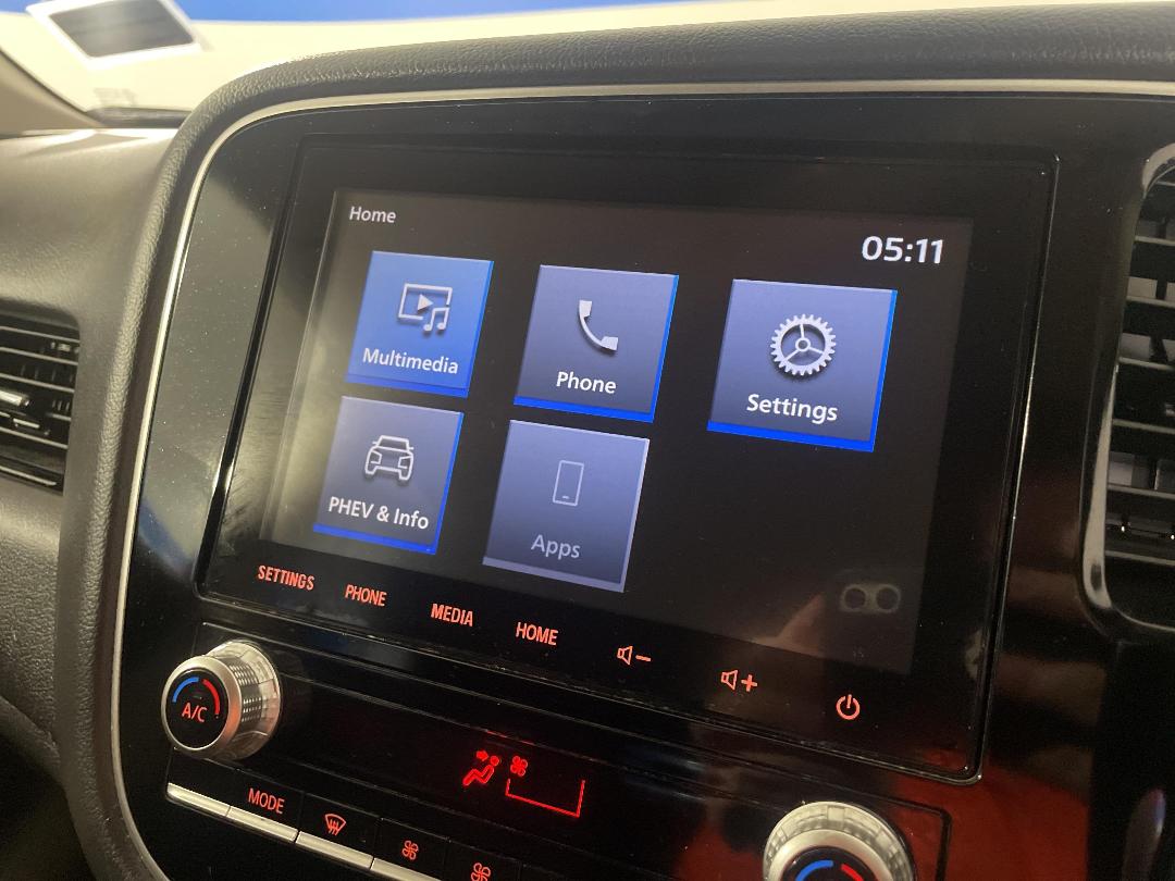 Photo '30' of Mitsubishi Outlander Photo '30' of Mitsubishi Outlander