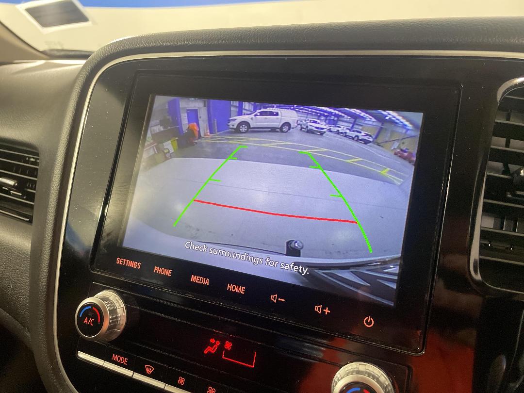 Photo '31' of Mitsubishi Outlander Photo '31' of Mitsubishi Outlander