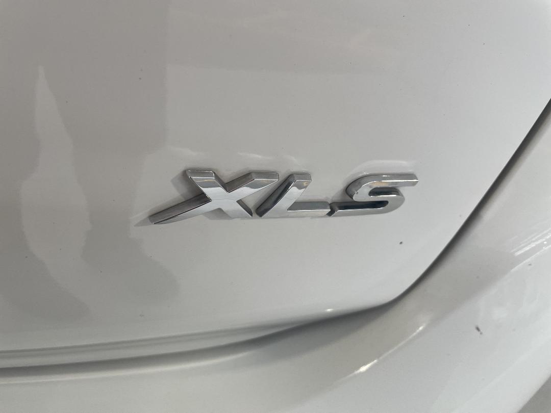 Photo '39' of Mitsubishi Outlander Photo '39' of Mitsubishi Outlander