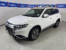 Thumbnail '4' of Mitsubishi Outlander